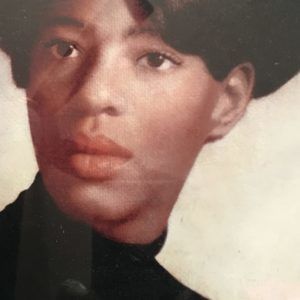 Meet your Posher, Kiana